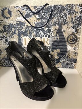 Stuart Weitzman Black Glitter Slingback Peep-Toe Platform Heels
